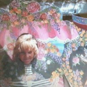 Meet your Posher, Bobbie